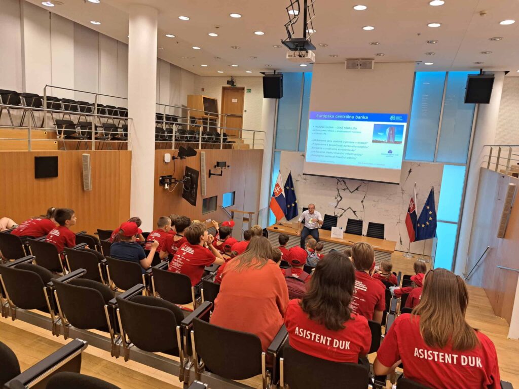 Letné vzdelávanie s 5PEŇAZÍ: Detská univerzita Komenského